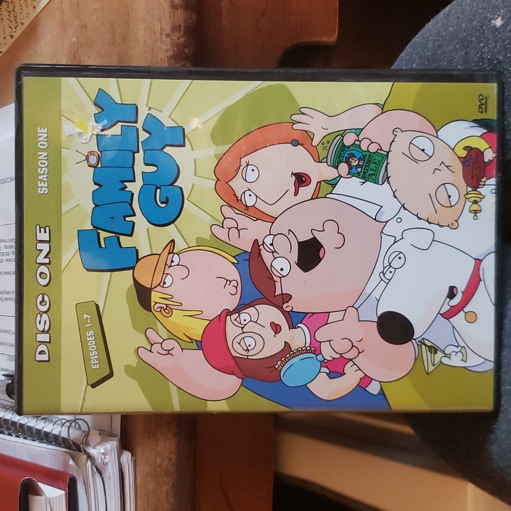4 Family Guy dvd volumes